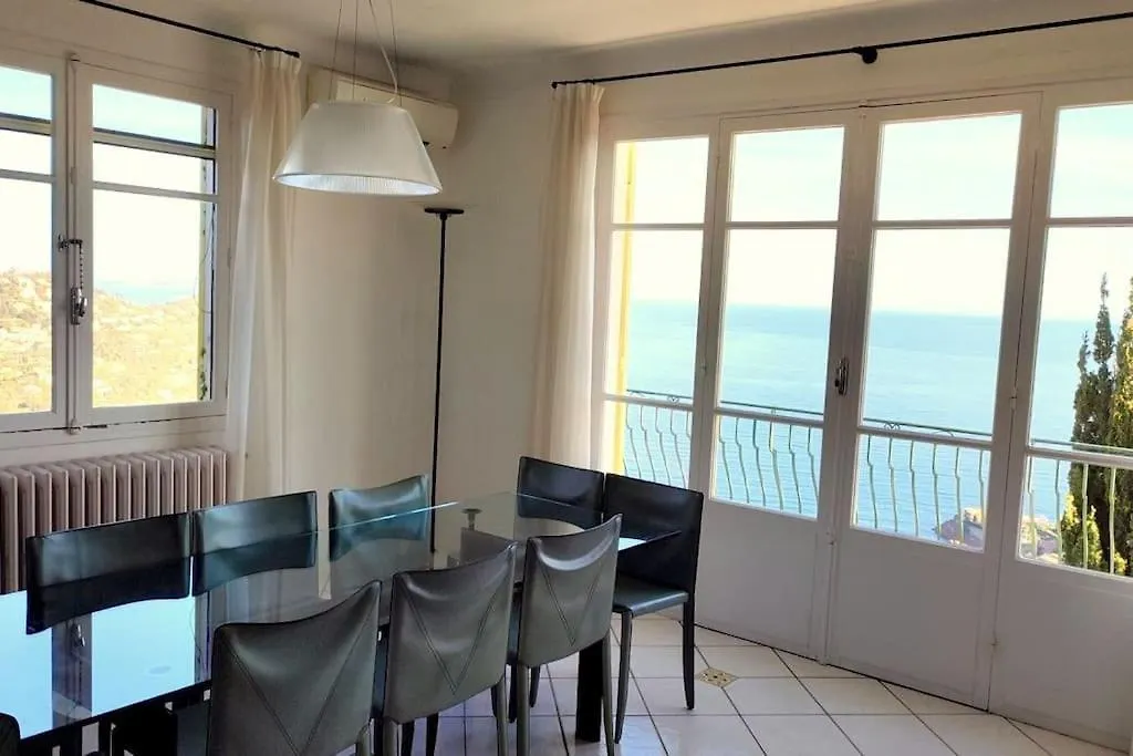 House With Panoramic Sea View, Le Trayas Villa Saint-Raphael  0*, Saint-Raphael (Var)