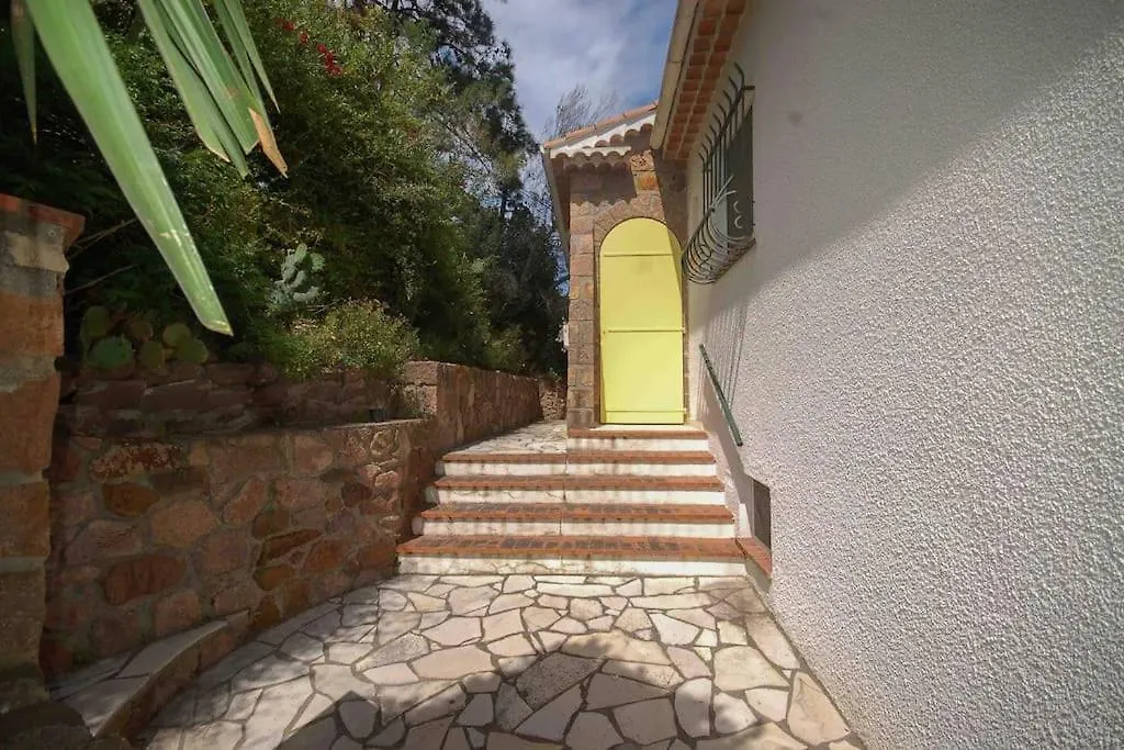House With Panoramic Sea View, Le Trayas Villa Saint-Raphael  France