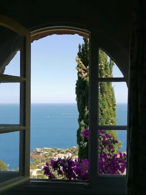House With Panoramic Sea View, Le Trayas Villa Saint-Raphael