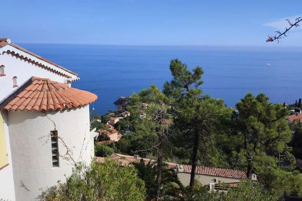 House With Panoramic Sea View, Le Trayas Villa Saint-Raphael